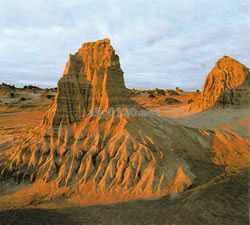 ウイランドラ湖群地域（オーストラリア世界遺産）